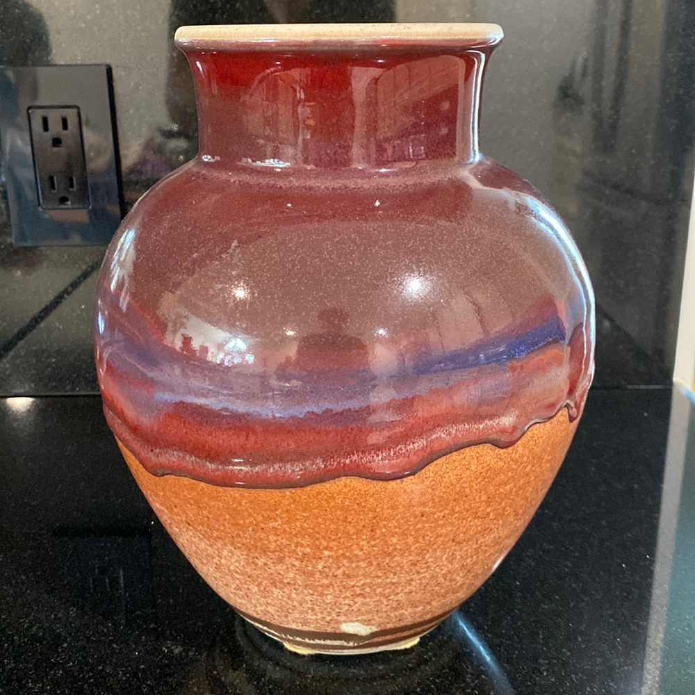 Walt glass dipped vase